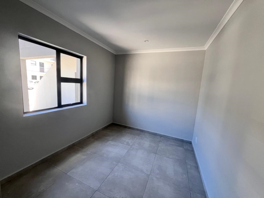To Let 2 Bedroom Property for Rent in Parklands East Western Cape